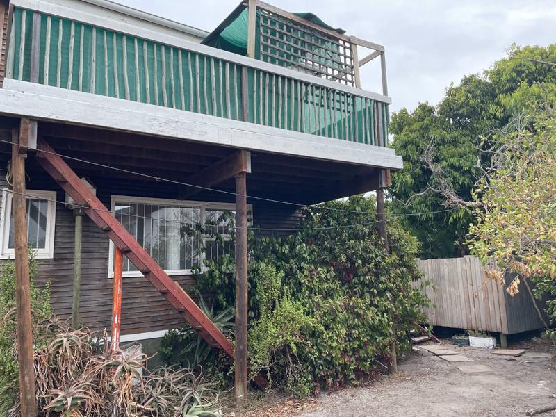 To Let 5 Bedroom Property for Rent in Kommetjie Western Cape
